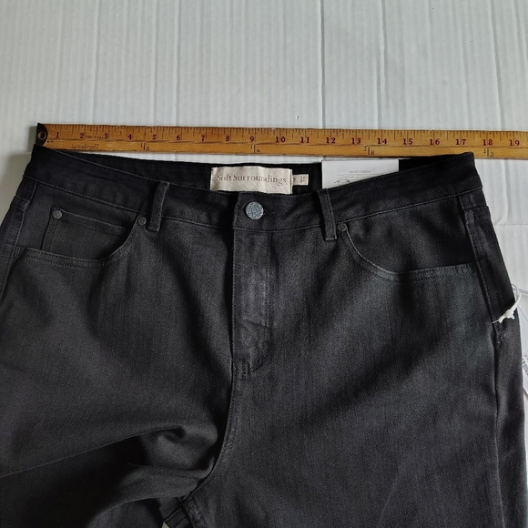 Soft Surroundings The Ultimate Fly Front Skinny Jeans 16P Ankle Skinny Jeans - Picture 9 of 16